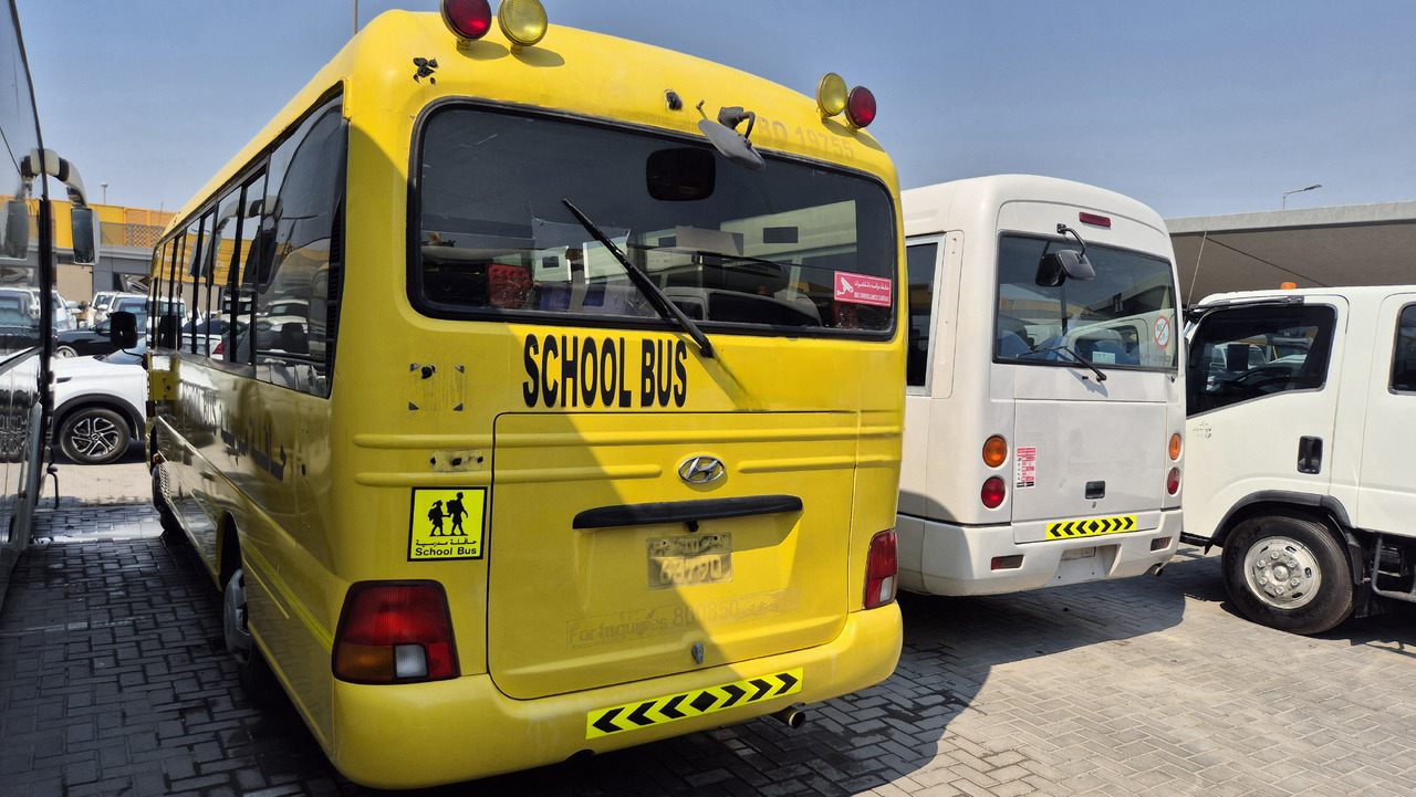 Toyota Coaster // Hyundai County... 30 places ... Climatisé - Minibus, Transport de personnes: photos 5 Toyota Coaster // Hyundai County... 30 places ... Climatisé - Minibus, Transport de personnes: photos 5