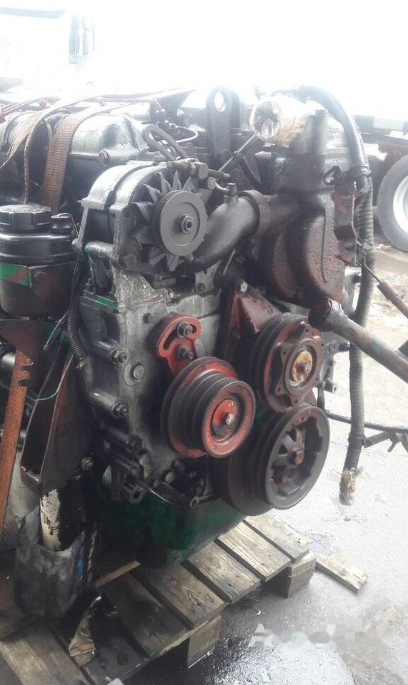 IVECO 8210.42L IVECO Magirus 420 - Moteur pour Camion: photos 4 IVECO 8210.42L IVECO Magirus 420 - Moteur pour Camion: photos 4