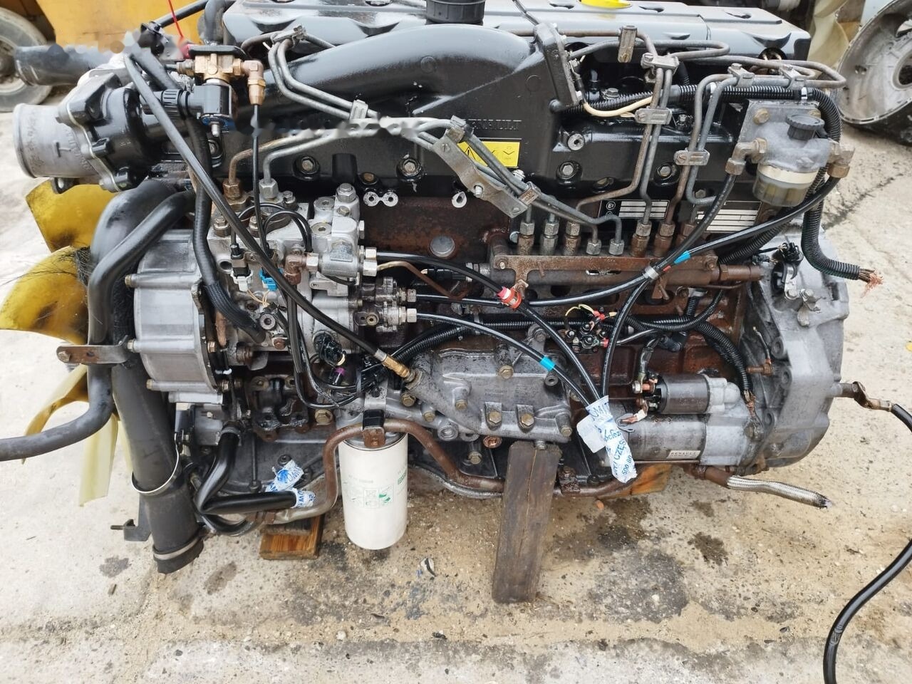 Renault DCI6 Renault PREMIUM truck - Moteur pour Camion: photos 1 Renault DCI6 Renault PREMIUM truck - Moteur pour Camion: photos 1
