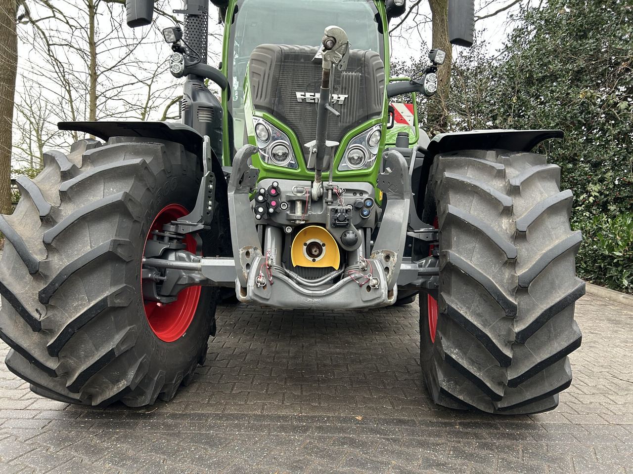 FENDT 724 Vario Gen6 ProfiPlus setting 2 - Tracteur agricole: photos 4 FENDT 724 Vario Gen6 ProfiPlus setting 2 - Tracteur agricole: photos 4