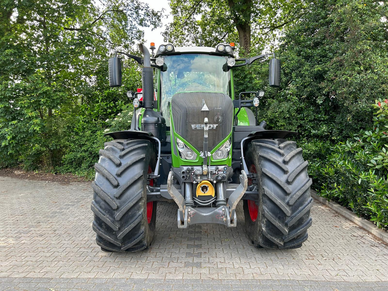 FENDT 828 Vario S4 ProfiPlus - Tracteur agricole: photos 3 FENDT 828 Vario S4 ProfiPlus - Tracteur agricole: photos 3