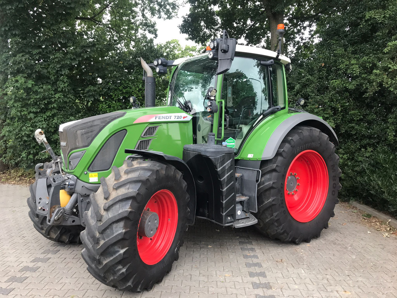 Fendt 720 Vario S4 PowerPlus - Tracteur agricole: photos 1 Fendt 720 Vario S4 PowerPlus - Tracteur agricole: photos 1