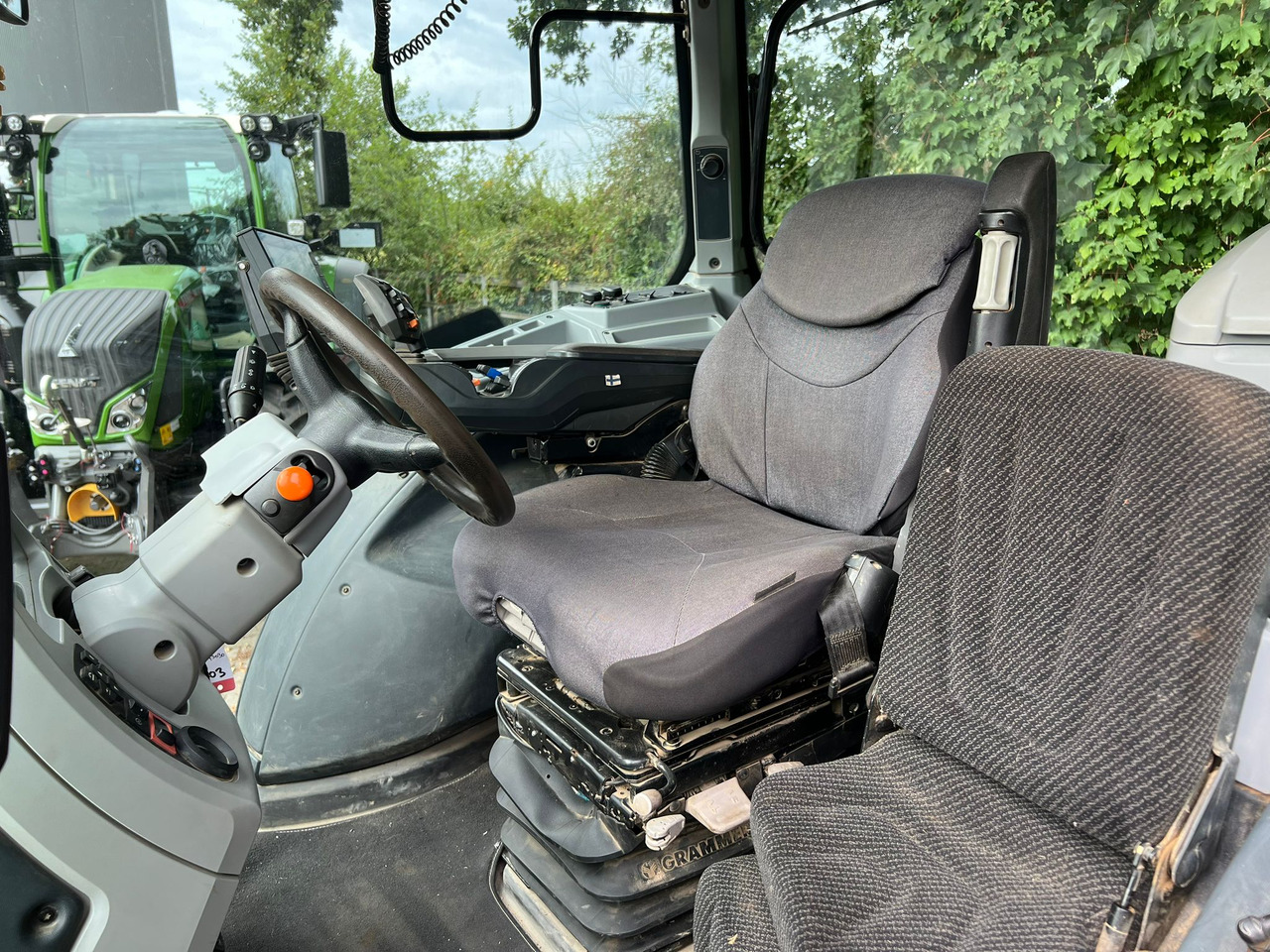 Tracteur agricole VALTRA T174 Versu: photos 13