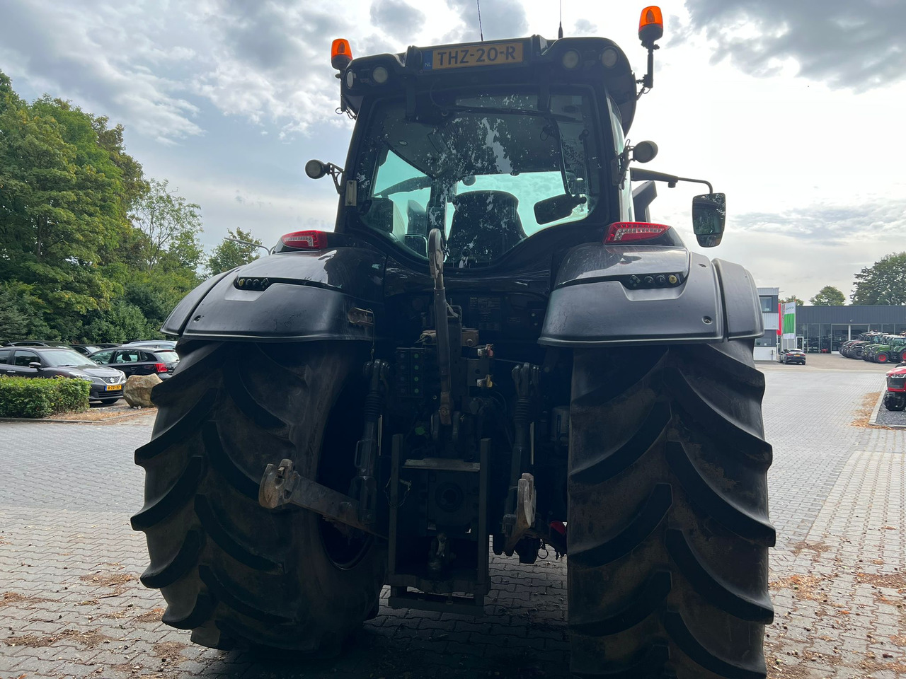Tracteur agricole VALTRA T174 Versu: photos 9