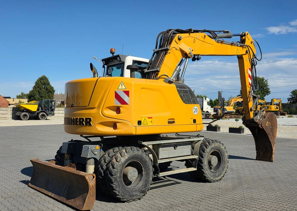 Liebherr A914 COMPACT, 2015 ROK, SW 48 szybkozłącze - Pelle sur pneus: photos 5 Liebherr A914 COMPACT, 2015 ROK, SW 48 szybkozłącze - Pelle sur pneus: photos 5