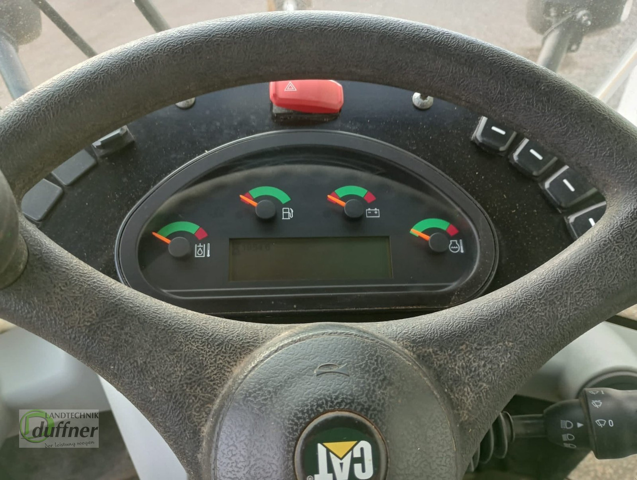 Chargeuse sur pneus CAT 908 M: photos 7