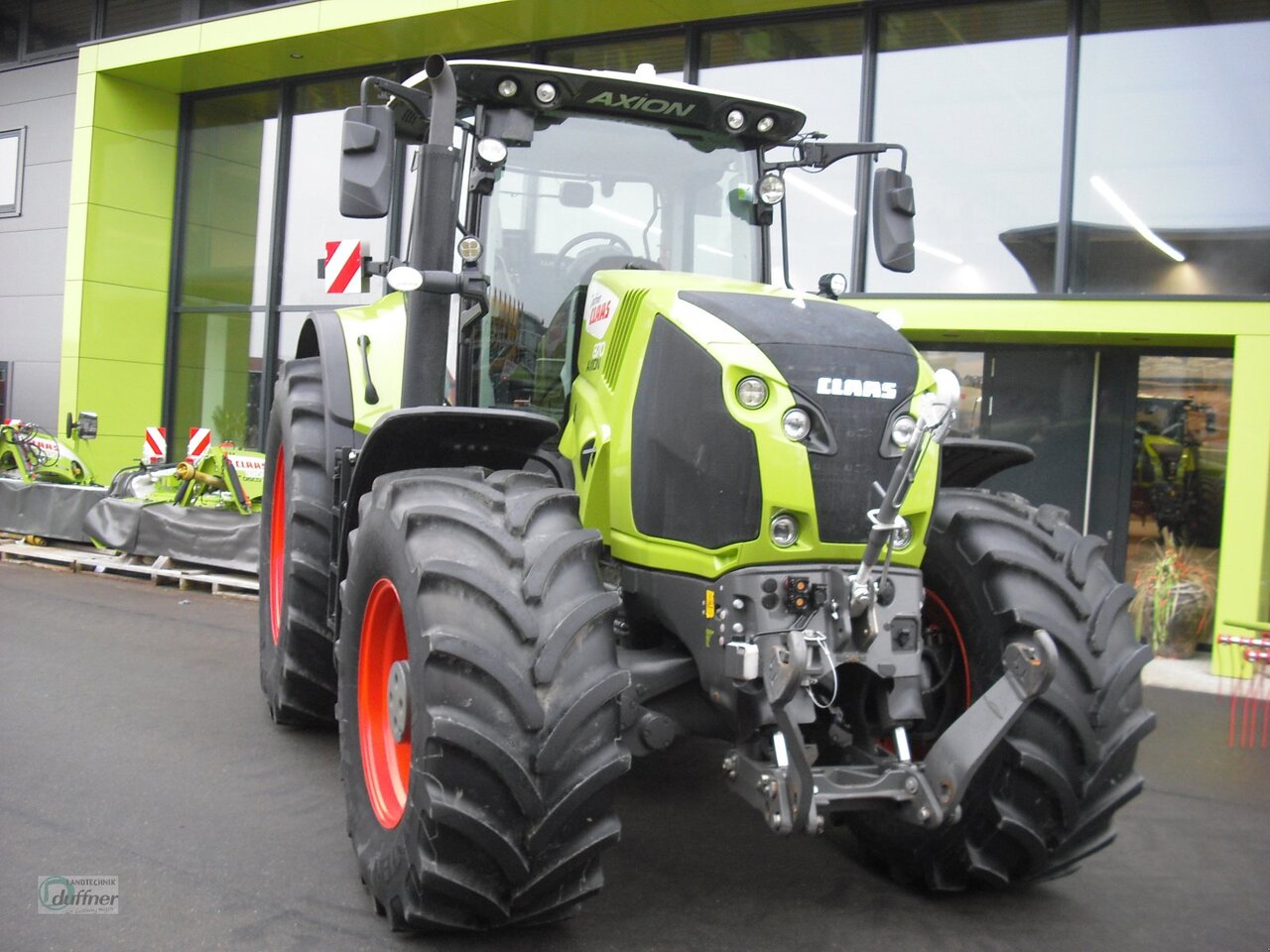 CLAAS Axion 870 CMATIC CEBIS - Tracteur agricole: photos 5 CLAAS Axion 870 CMATIC CEBIS - Tracteur agricole: photos 5