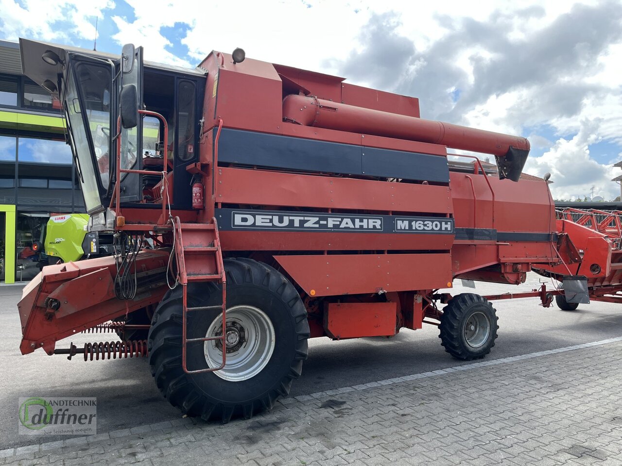 Deutz-Fahr M 1630 H - Moissonneuse-batteuse: photos 4 Deutz-Fahr M 1630 H - Moissonneuse-batteuse: photos 4