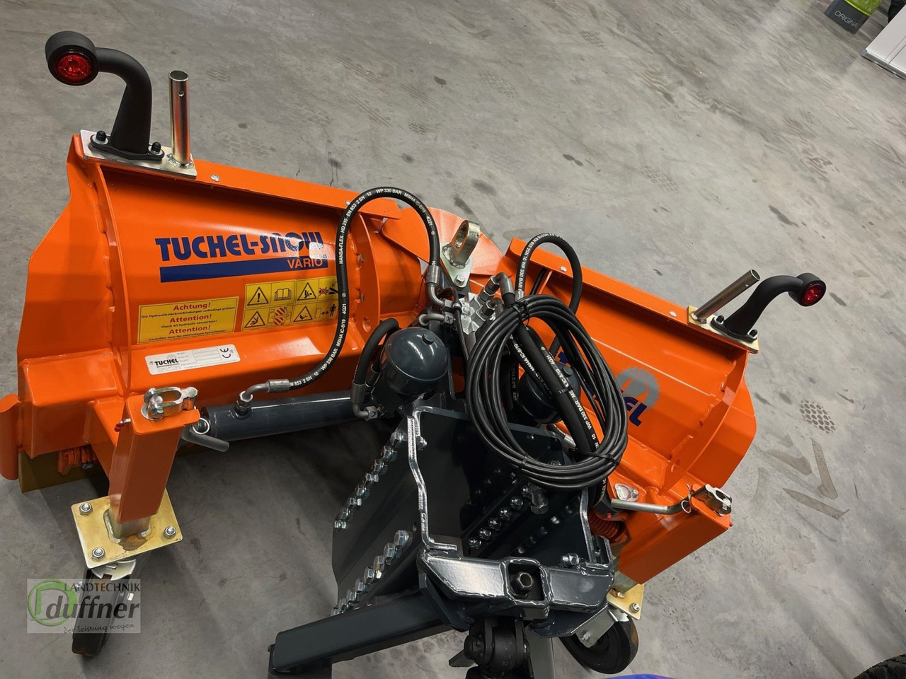 Tuchel Vario 150 - Lame à neige pour Véhicule de voirie/ Spécial: photos 2 Tuchel Vario 150 - Lame à neige pour Véhicule de voirie/ Spécial: photos 2