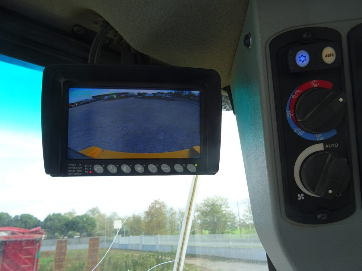 Chargeuse sur pneus CATERPILLAR 972K: photos 13