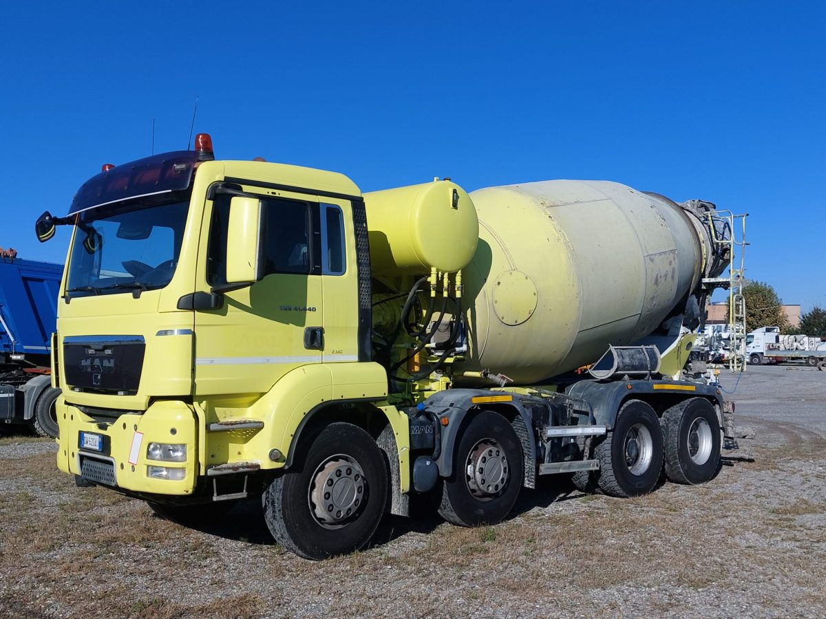 MAN TGS 41.440 CIFA RY1300 - Camion malaxeur: photos 3 MAN TGS 41.440 CIFA RY1300 - Camion malaxeur: photos 3