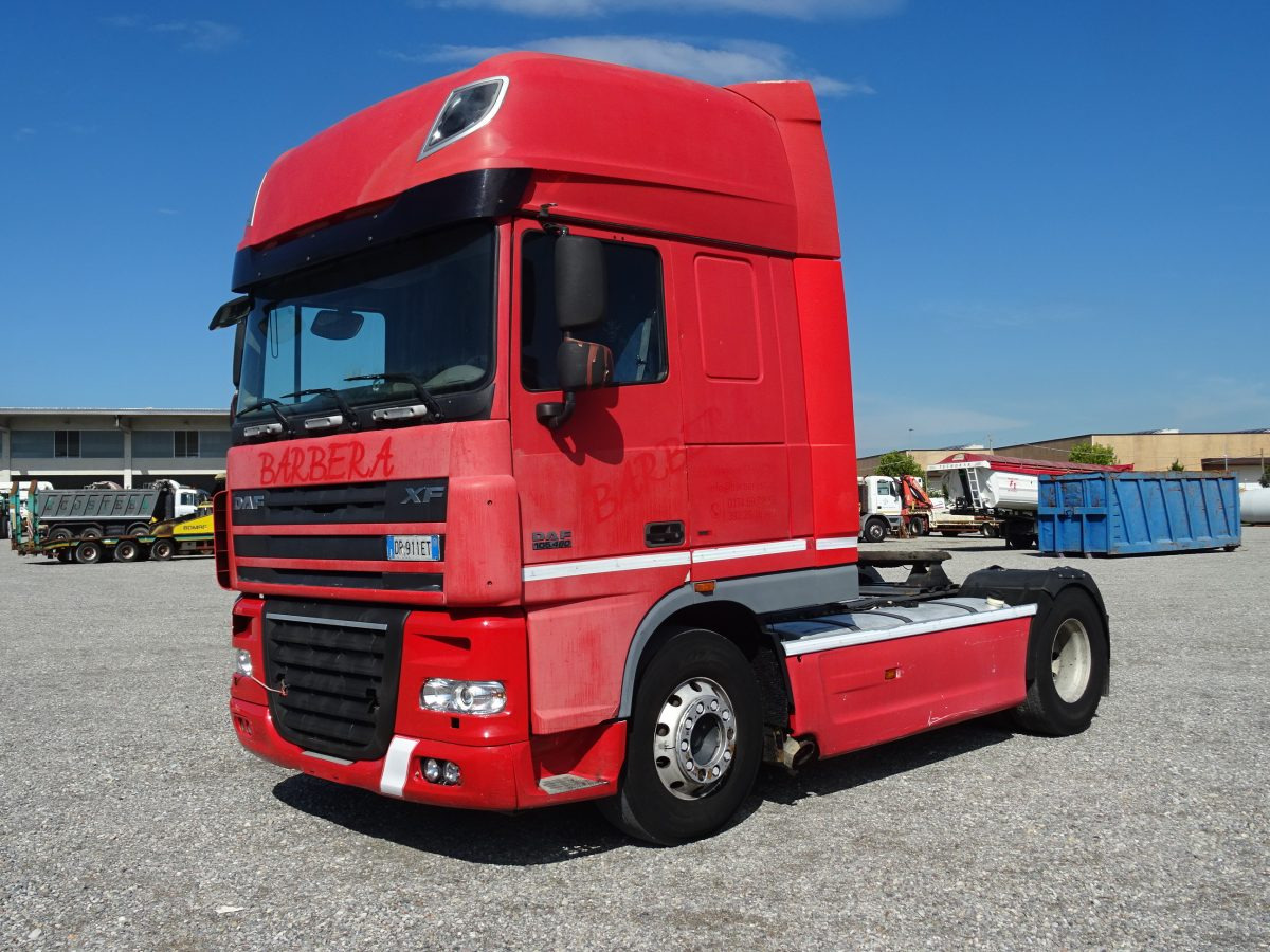 DAF XF 105.480 - Tracteur routier: photos 1 DAF XF 105.480 - Tracteur routier: photos 1