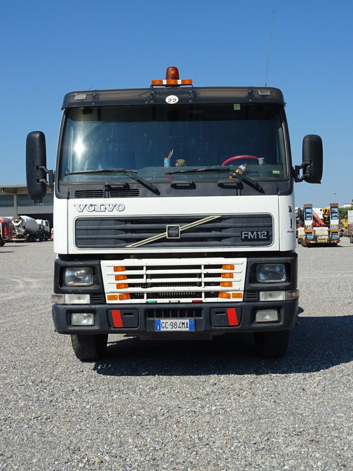 Tracteur routier VOLVO FM12 420T 6X4: photos 6