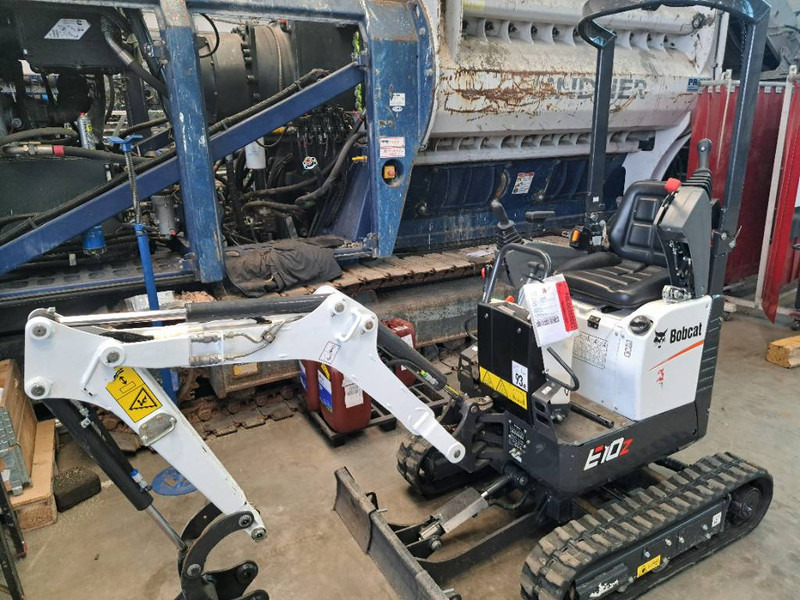 Bobcat E10Z - Mini pelle: photos 4 Bobcat E10Z - Mini pelle: photos 4