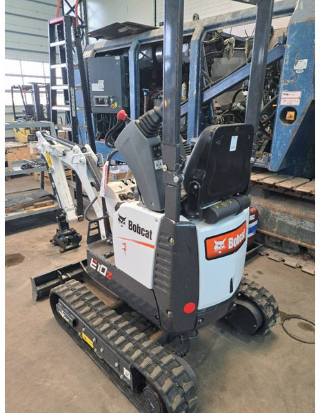 Bobcat E10Z - Mini pelle: photos 5 Bobcat E10Z - Mini pelle: photos 5