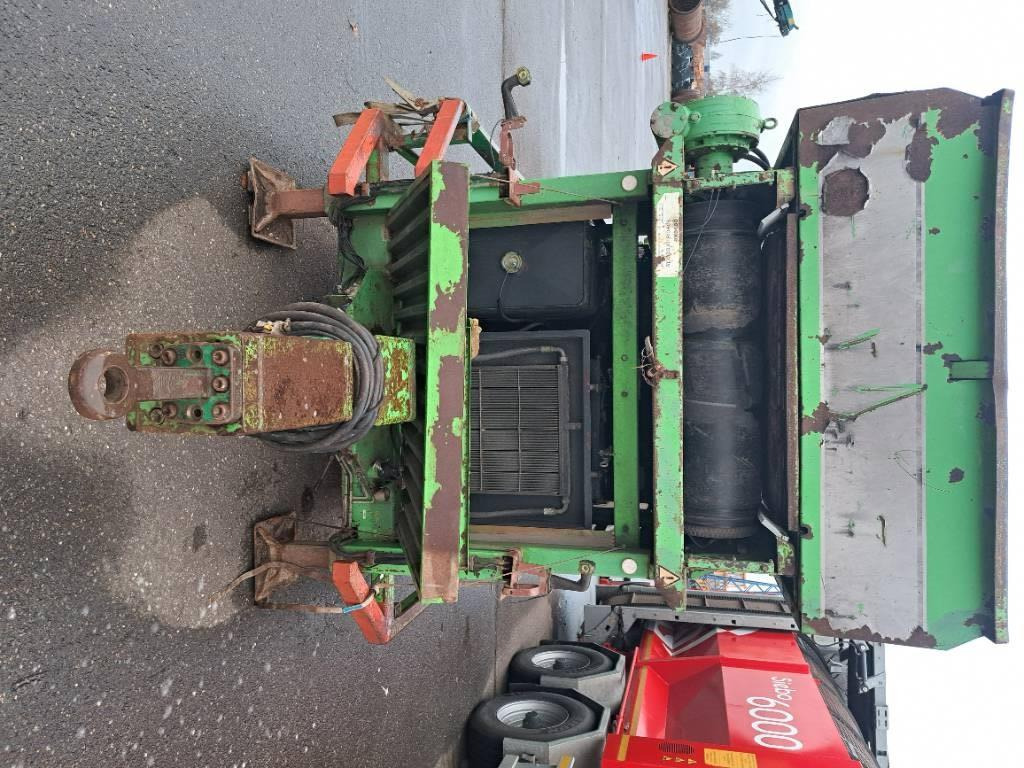 Crible Farwick Mustang with Reman Engine + 4 screens: photos 6
