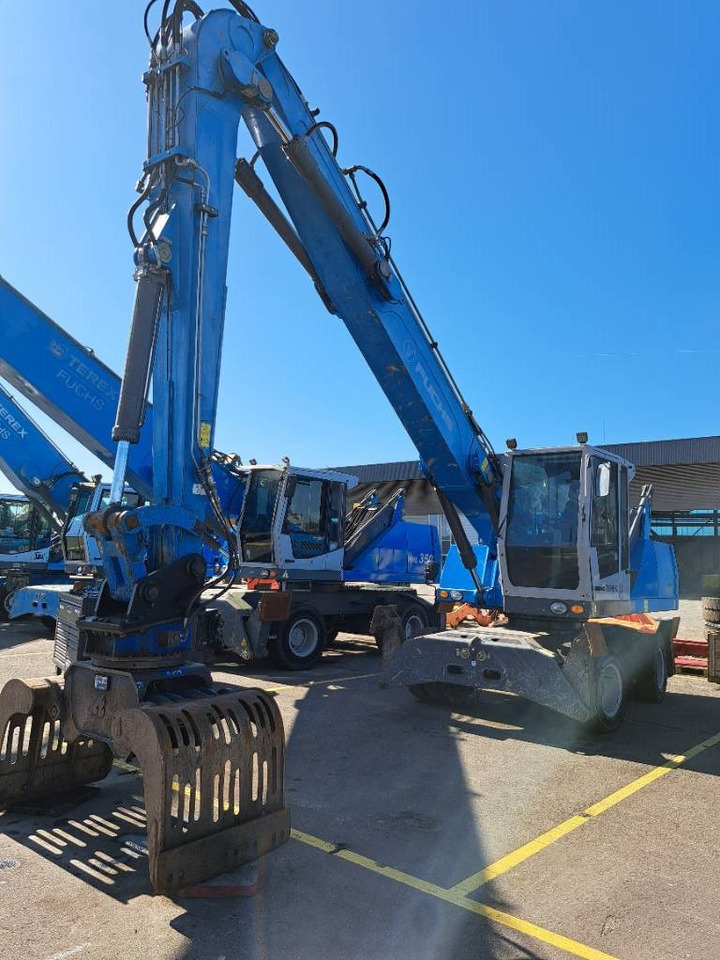 Fuchs MHL331E + Grapple - Pelle de manutention: photos 4 Fuchs MHL331E + Grapple - Pelle de manutention: photos 4