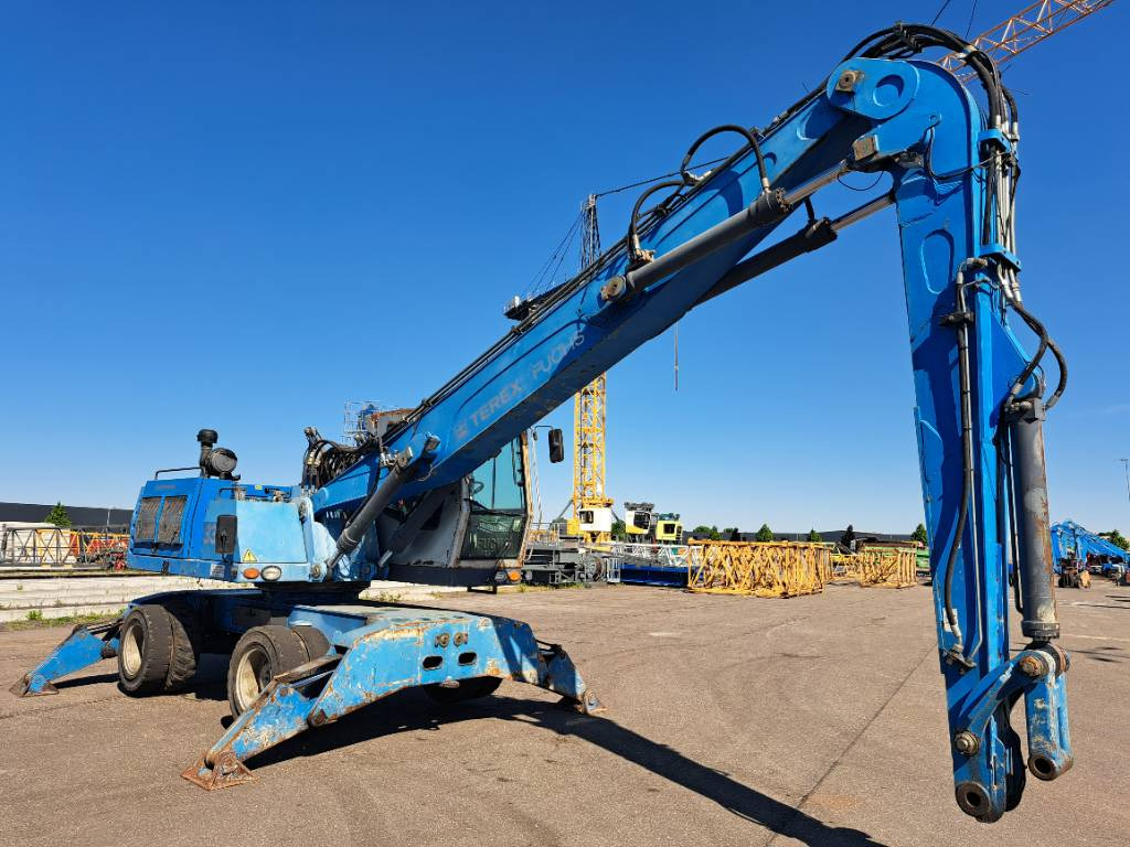 Fuchs MHL335 + Grapple + Reman Engine - Pelle de manutention: photos 4 Fuchs MHL335 + Grapple + Reman Engine - Pelle de manutention: photos 4