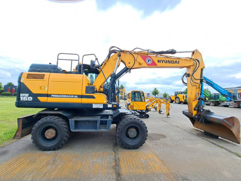 Hyundai HW160 - Pelle sur pneus: photos 5 Hyundai HW160 - Pelle sur pneus: photos 5