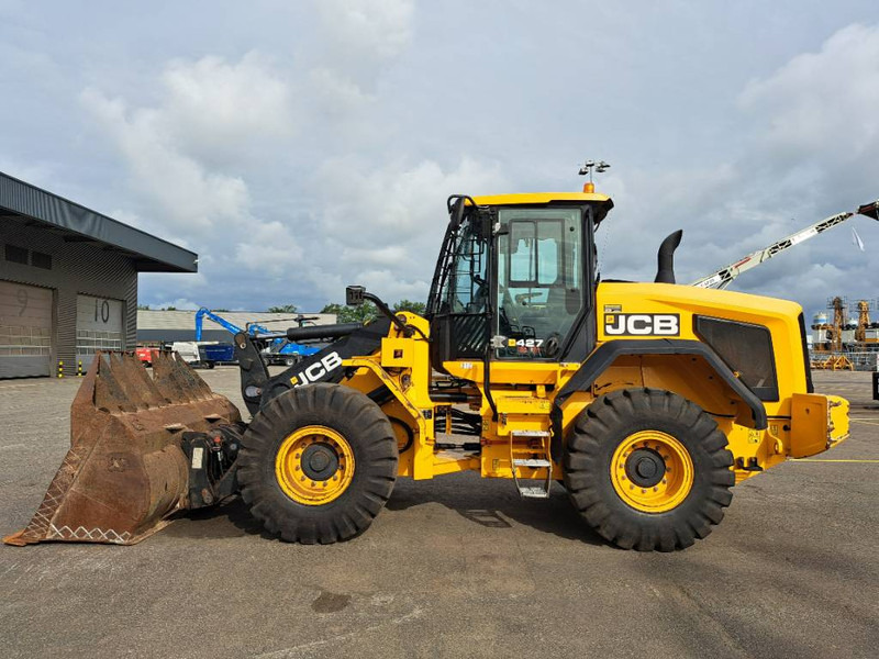 JCB 427 ZX - Chargeuse sur pneus: photos 3 JCB 427 ZX - Chargeuse sur pneus: photos 3