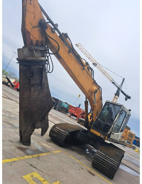 Liebherr R 924 B HD S L - Pelle sur chenille: photos 2 Liebherr R 924 B HD S L - Pelle sur chenille: photos 2