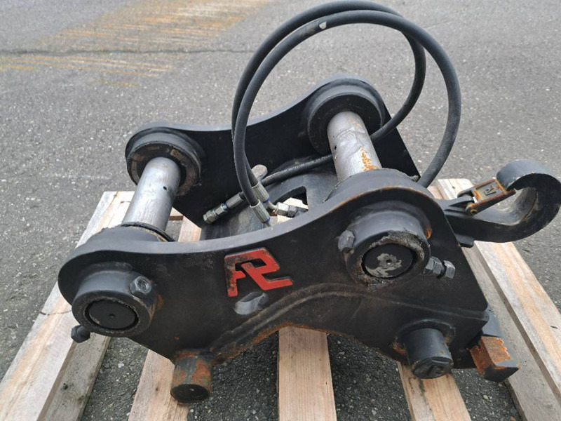 Pladdet CW10 hydraulick Quic Coupler HX85A - Attache rapide pour Engins de chantier: photos 3 Pladdet CW10 hydraulick Quic Coupler HX85A - Attache rapide pour Engins de chantier: photos 3