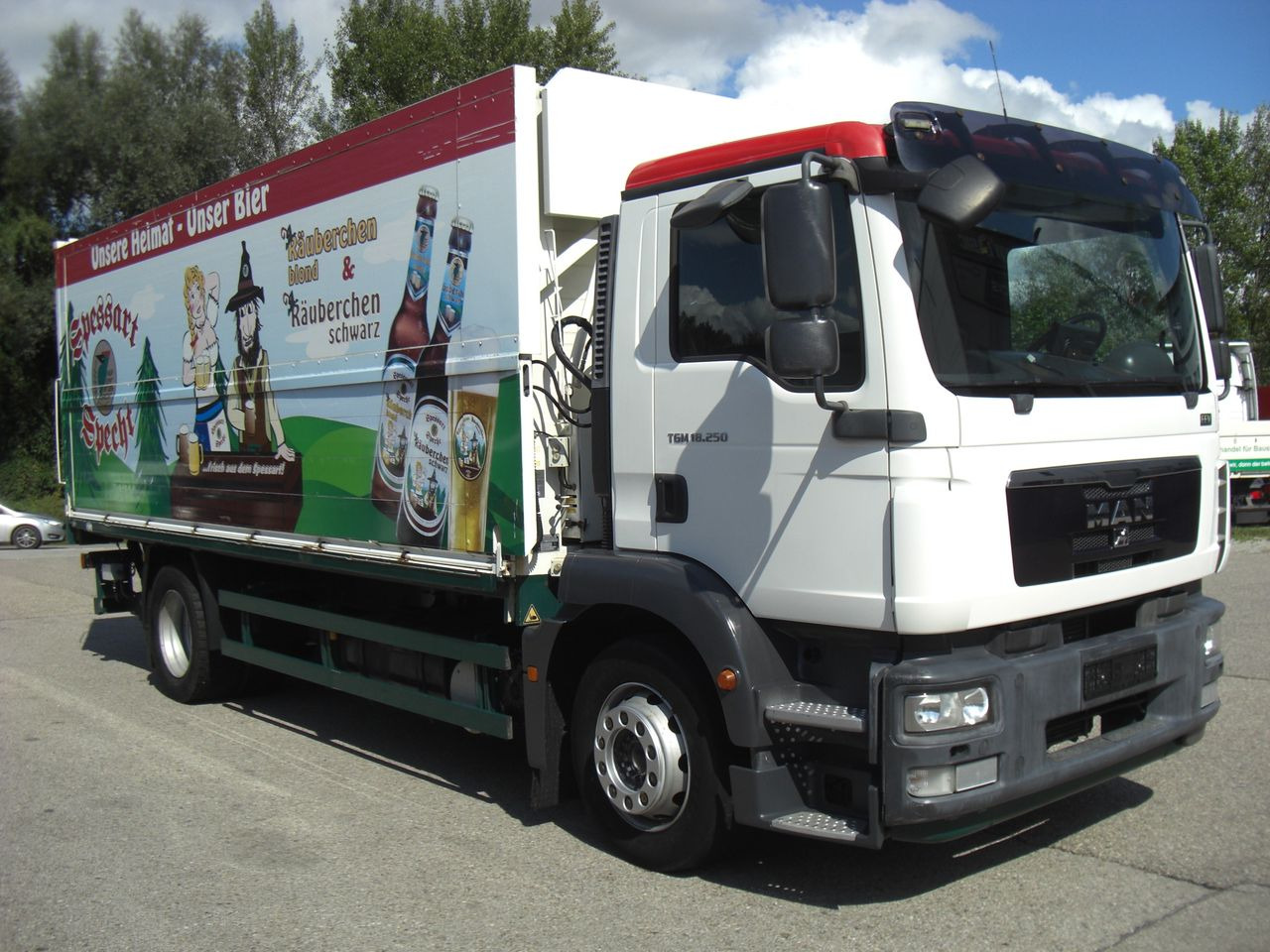 MAN 18250 TGM - Camion fourgon: photos 2 MAN 18250 TGM - Camion fourgon: photos 2