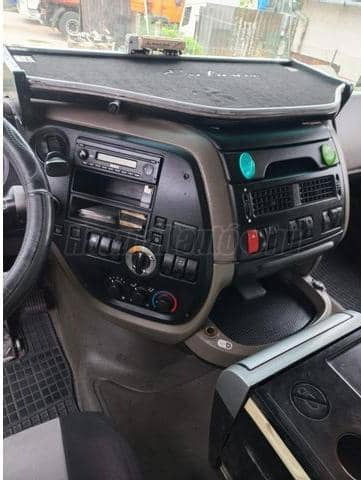 DAF XF 105.460 Tractor unit - Tracteur routier: photos 3 DAF XF 105.460 Tractor unit - Tracteur routier: photos 3