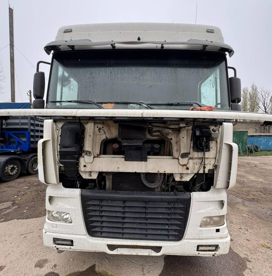 DAF XF 105 - Tracteur routier: photos 4 DAF XF 105 - Tracteur routier: photos 4