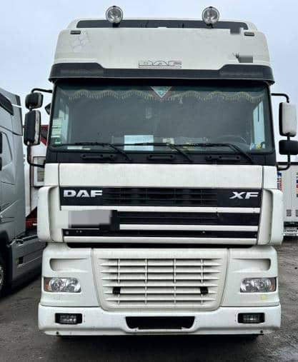 DAF XF 95 - Tracteur routier: photos 1 DAF XF 95 - Tracteur routier: photos 1