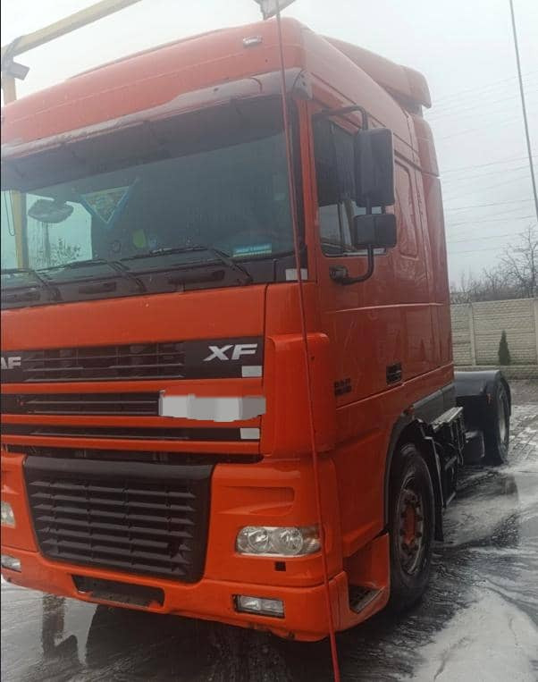 DAF XF 95 - Tracteur routier: photos 3 DAF XF 95 - Tracteur routier: photos 3