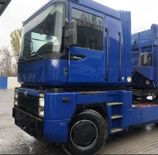 Renault 430 Tractor unit - Tracteur routier: photos 5 Renault 430 Tractor unit - Tracteur routier: photos 5