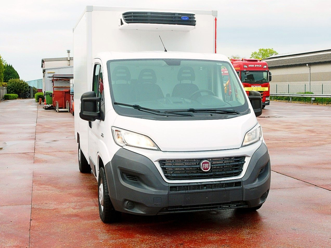 Fiat DUCATO 2.3 KUHLKOFFER FLEISH HAKEN CARRIER -20C - Utilitaire frigorifique: photos 1 Fiat DUCATO 2.3 KUHLKOFFER FLEISH HAKEN CARRIER -20C - Utilitaire frigorifique: photos 1