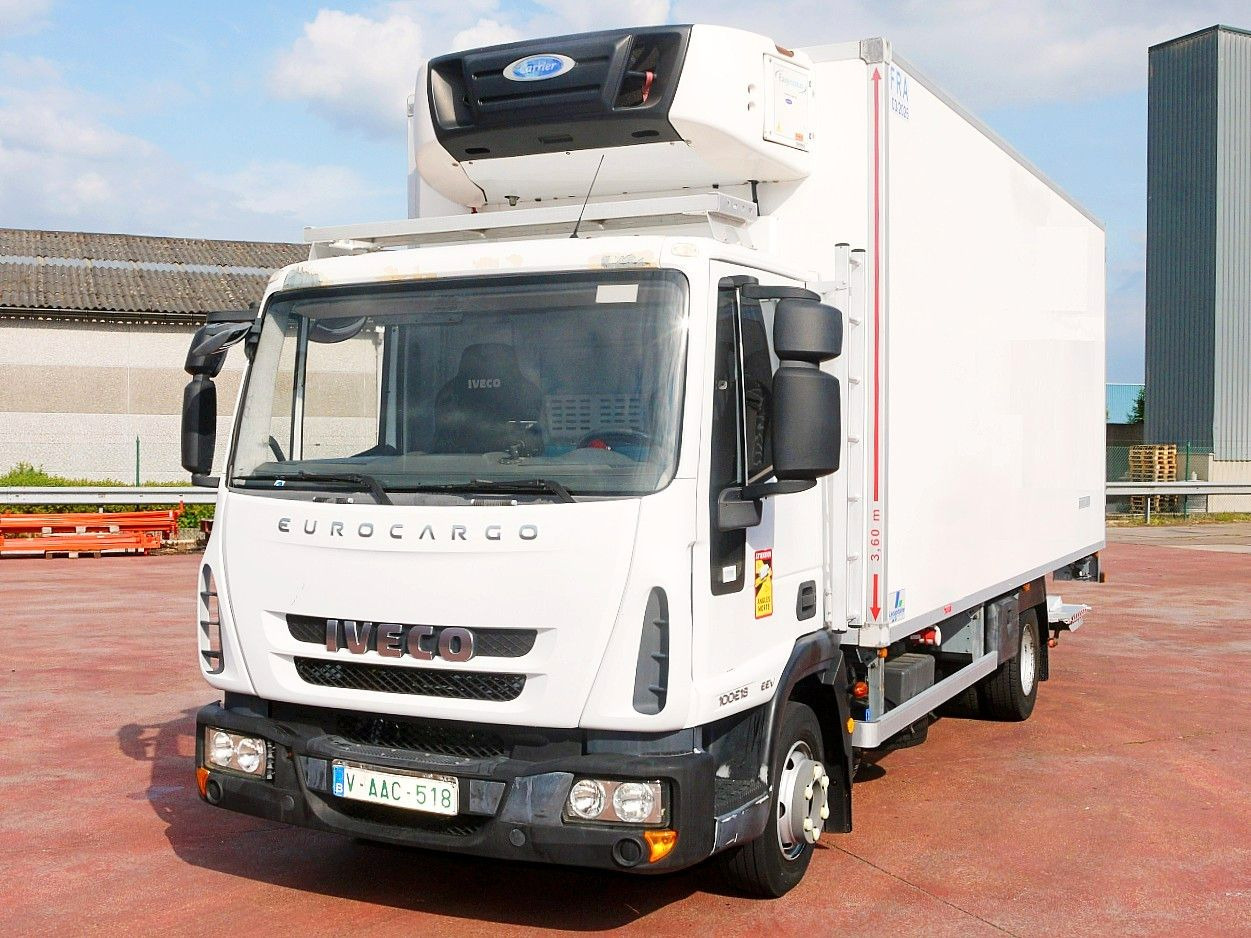 Iveco 100E18 EUROCARGO KUHLKOFFER CARRIER SUPRA 175tkm Iveco 100E18 EUROCARGO KUHLKOFFER CARRIER SUPRA 175tkm - Camion frigorifique: photos 5 Iveco 100E18 EUROCARGO KUHLKOFFER CARRIER SUPRA 175tkm Iveco 100E18 EUROCARGO KUHLKOFFER CARRIER SUPRA 175tkm - Camion frigorifique: photos 5