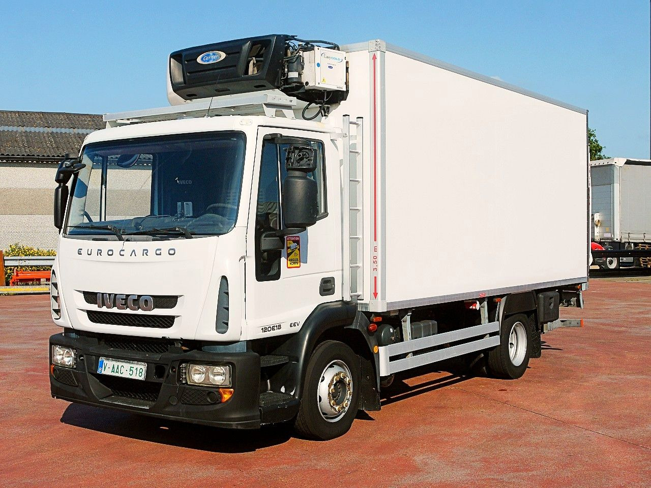 Iveco 120E18 EUROCARGO KUHLKOFFER CARRIER SUPRA 550 - Camion frigorifique: photos 4 Iveco 120E18 EUROCARGO KUHLKOFFER CARRIER SUPRA 550 - Camion frigorifique: photos 4