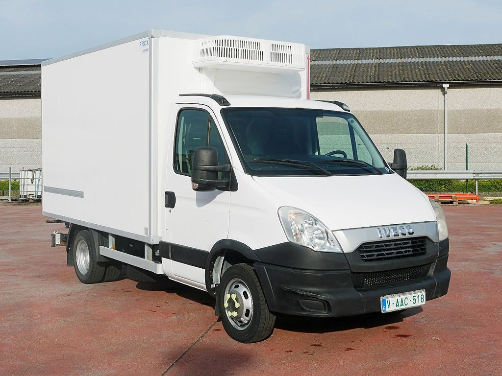 Iveco 35C13 DAILY KUHLKOFFER RELEC FROID TR32 -20C - Utilitaire frigorifique: photos 2 Iveco 35C13 DAILY KUHLKOFFER RELEC FROID TR32 -20C - Utilitaire frigorifique: photos 2