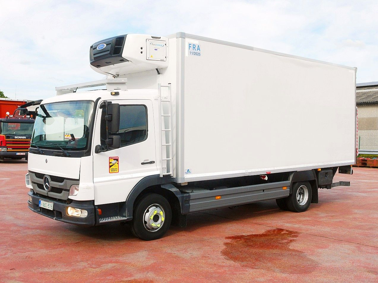 Mercedes-Benz 1018 ATEGO KUHLKOFFER CARRIER SUPRA 550 LBW - Camion frigorifique: photos 4 Mercedes-Benz 1018 ATEGO KUHLKOFFER CARRIER SUPRA 550 LBW - Camion frigorifique: photos 4