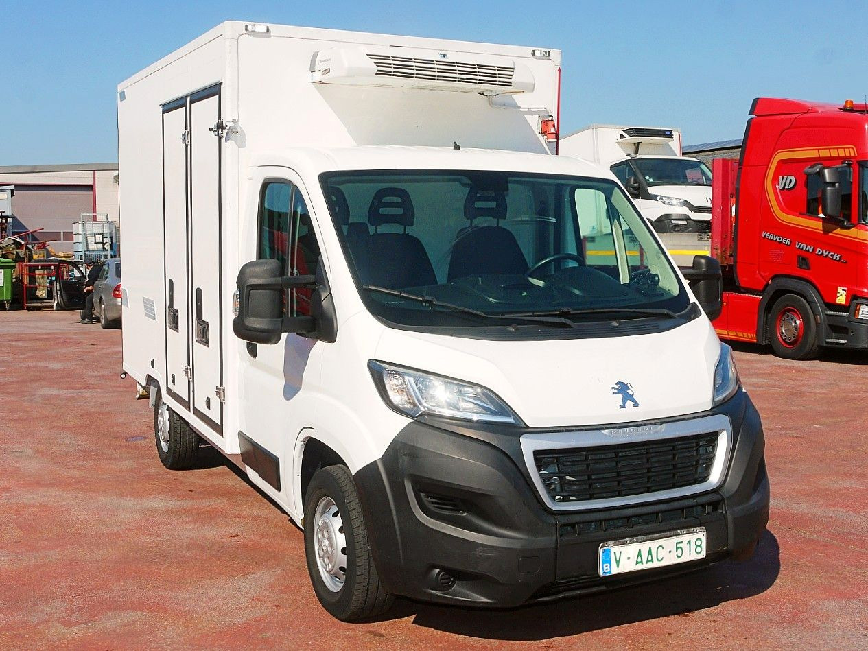 Peugeot BOXER KUHLKOFFER THERMOKING V200 MULTI -20C A/C - Utilitaire frigorifique: photos 1 Peugeot BOXER KUHLKOFFER THERMOKING V200 MULTI -20C A/C - Utilitaire frigorifique: photos 1