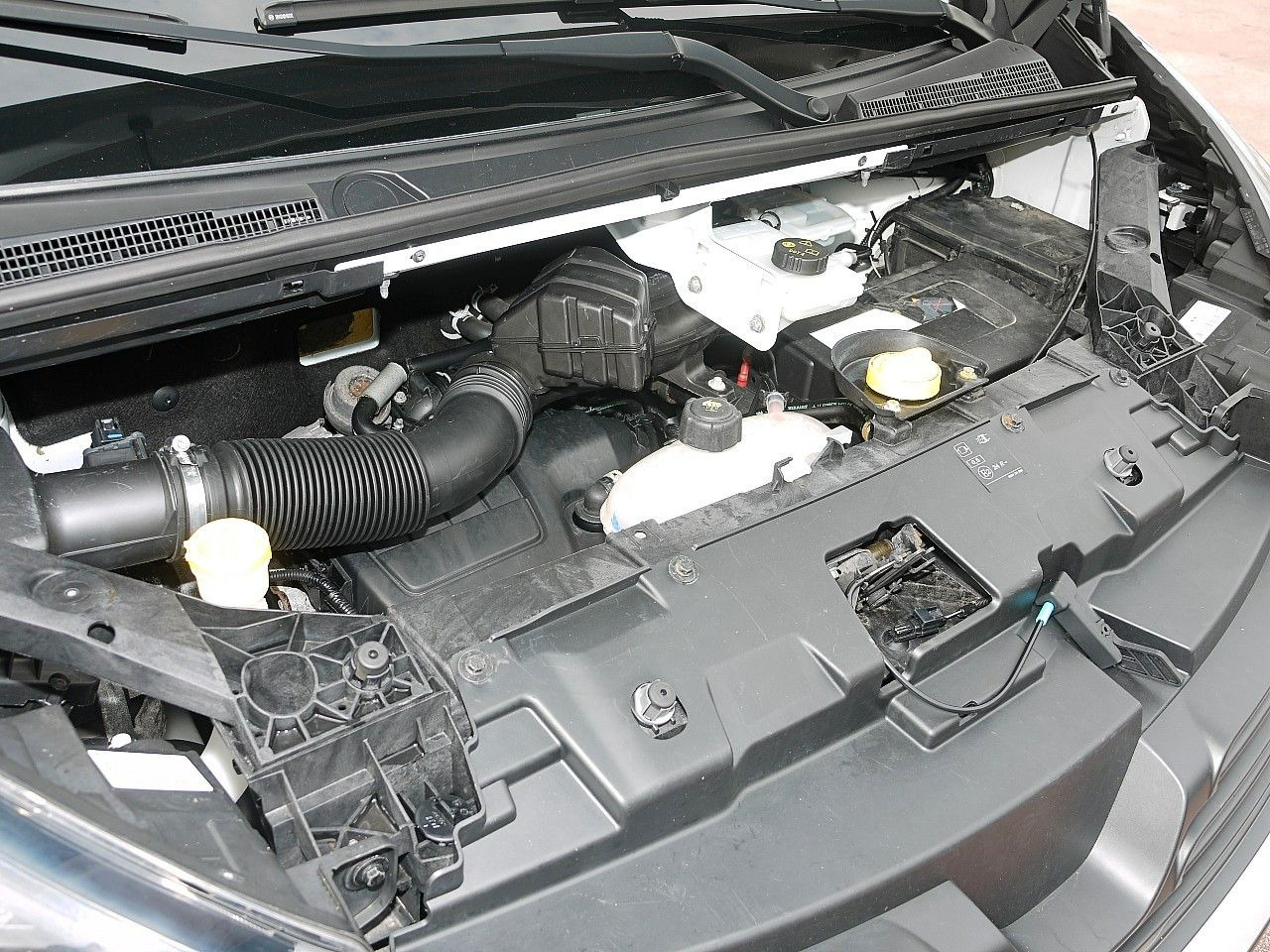 Utilitaire frigorifique Renault TRAFIC L KUHLKASTENWAGEN CARRIER XARIOS 200 -20c: photos 17