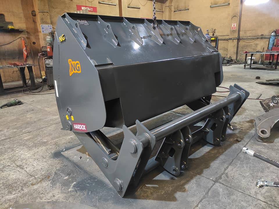 Godet pour chargeur pour Chargeuse neuf HIGH DUMP BUCKET - NG ATTACHMENTS: photos 8
