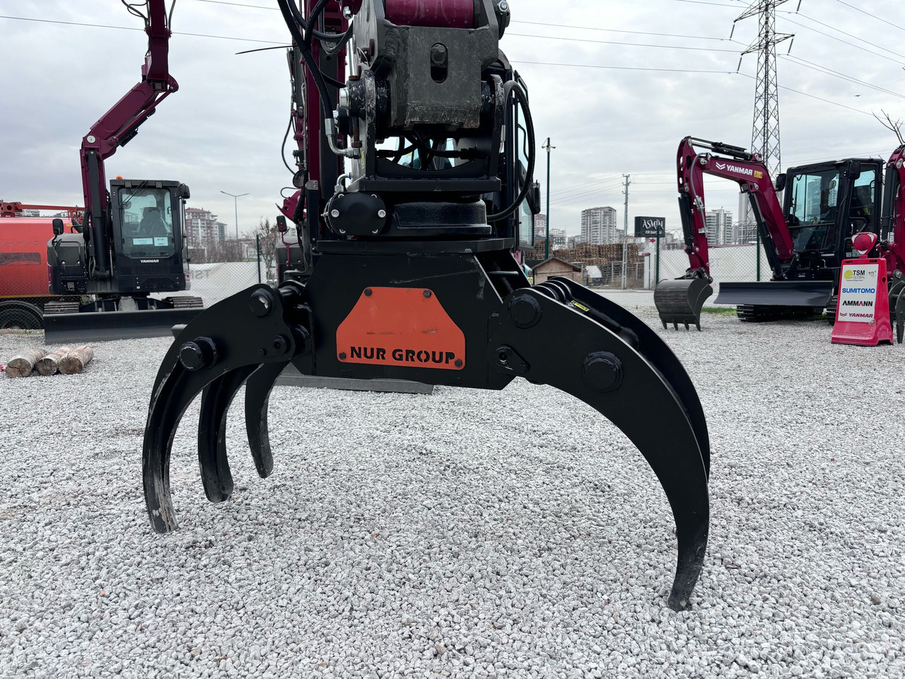 NEW TIMBER GRAPPLE - NG ATTACHMENTS - Grappin pour Pelle: photos 3 NEW TIMBER GRAPPLE - NG ATTACHMENTS - Grappin pour Pelle: photos 3