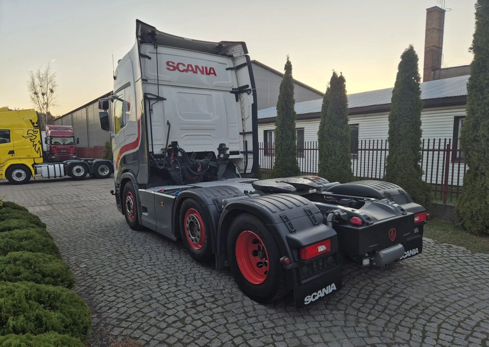 Scania R450 - Tracteur routier: photos 4 Scania R450 - Tracteur routier: photos 4