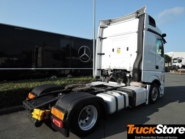 Mercedes-Benz Actros 1845 LS nRL - Tracteur routier: photos 4 Mercedes-Benz Actros 1845 LS nRL - Tracteur routier: photos 4