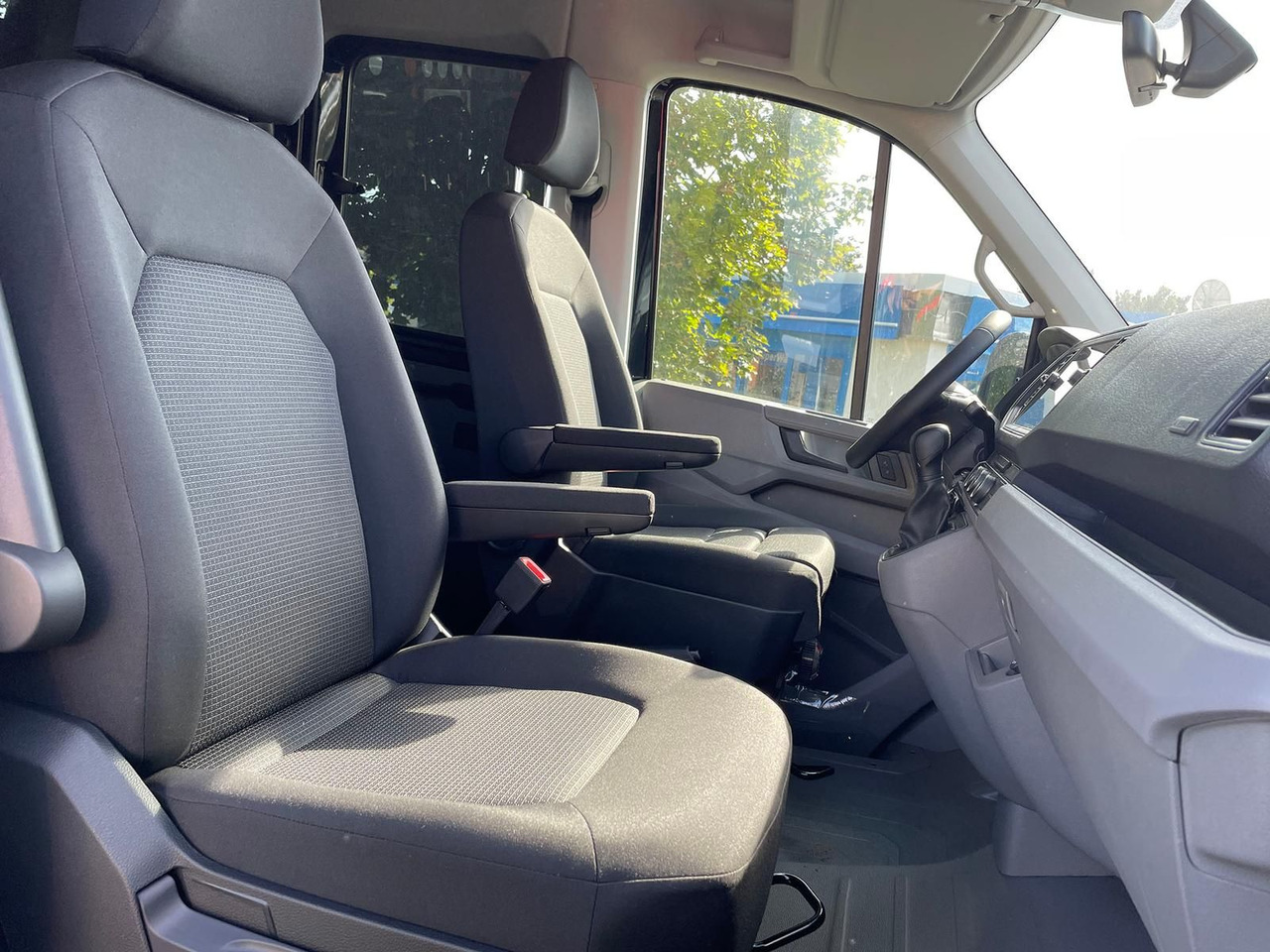 Voiture MAN TGE 3.160 Pritsche DOKA LR HECK AHK 3.5t ACC NAV: photos 12