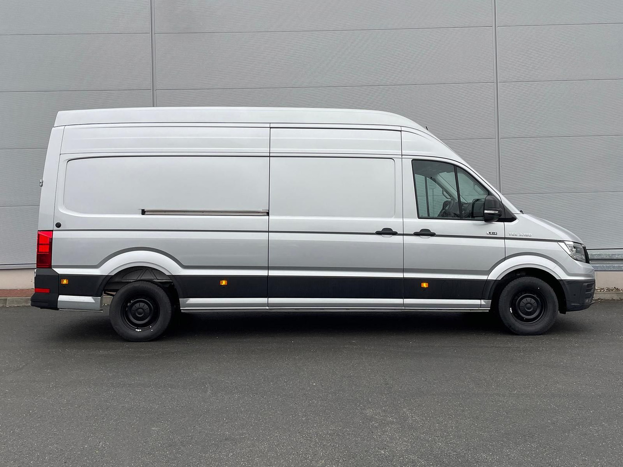 MAN TGE 3.180 L4H4 Kasten 4x4 Superhochdach ACC AHK - Voiture: photos 5 MAN TGE 3.180 L4H4 Kasten 4x4 Superhochdach ACC AHK - Voiture: photos 5