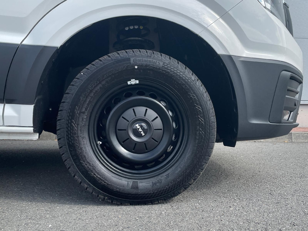 Utilitaire plateau, Utilitaire double cabine MAN TGE 3.180 Pritsche DOKA MR KAMERA AHK SITZHZ: photos 35