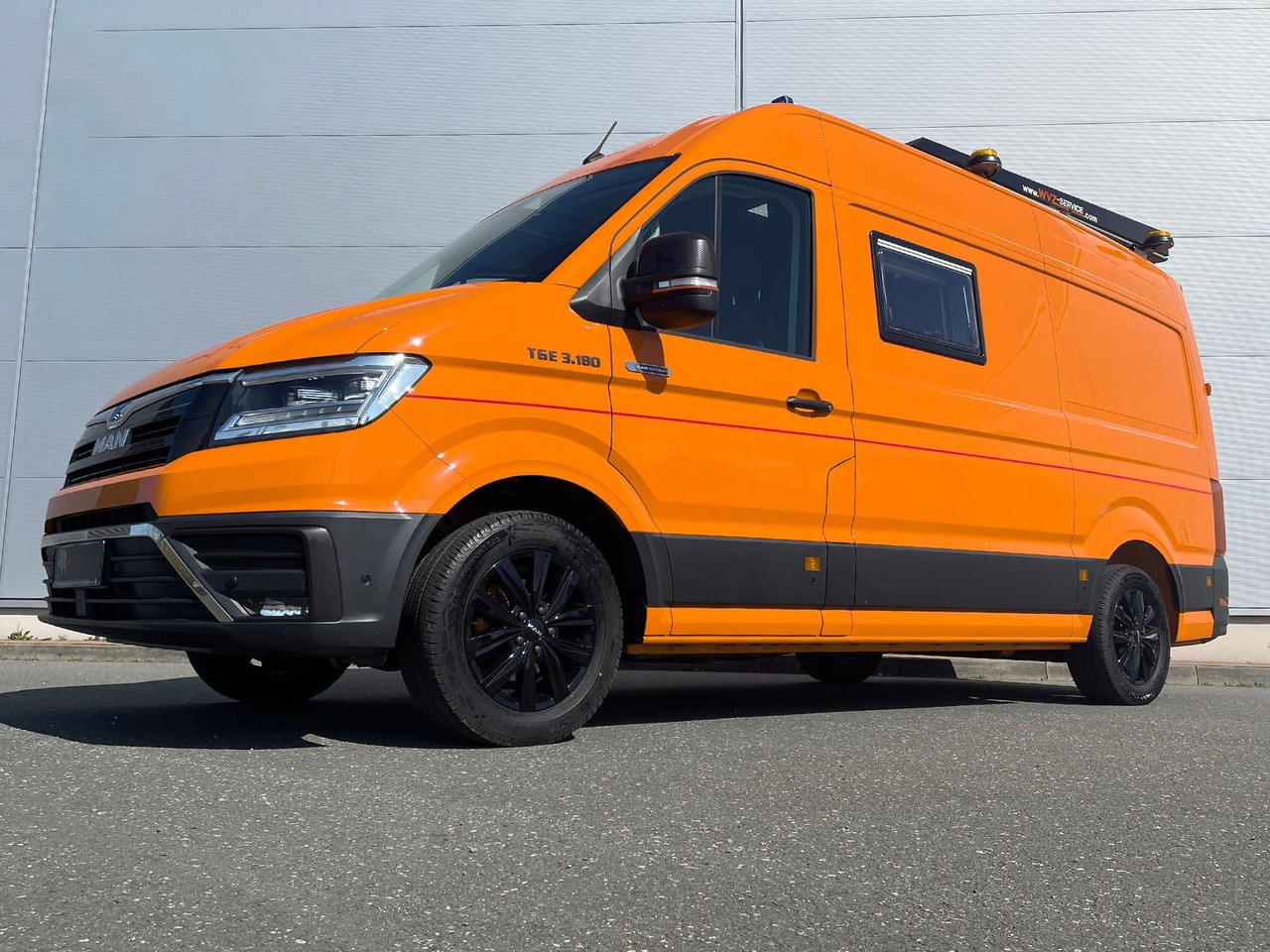 Véhicule utilitaire MAN TGE 3.180 L3H3 Individual S BF3+ BEGLEITFAHRZEUG: photos 49