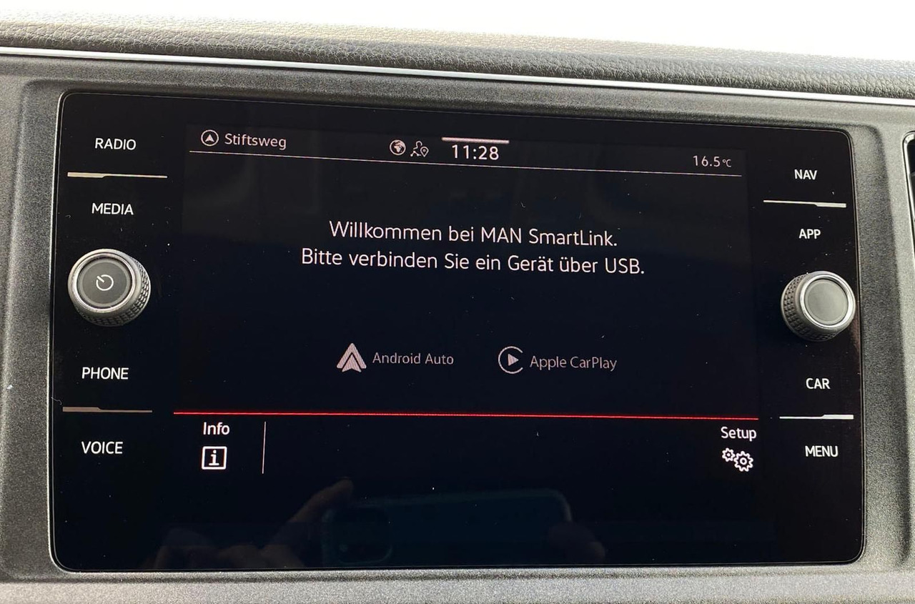 Véhicule utilitaire MAN TGE 3.180 L3H3 Individual S BF3+ BEGLEITFAHRZEUG: photos 20