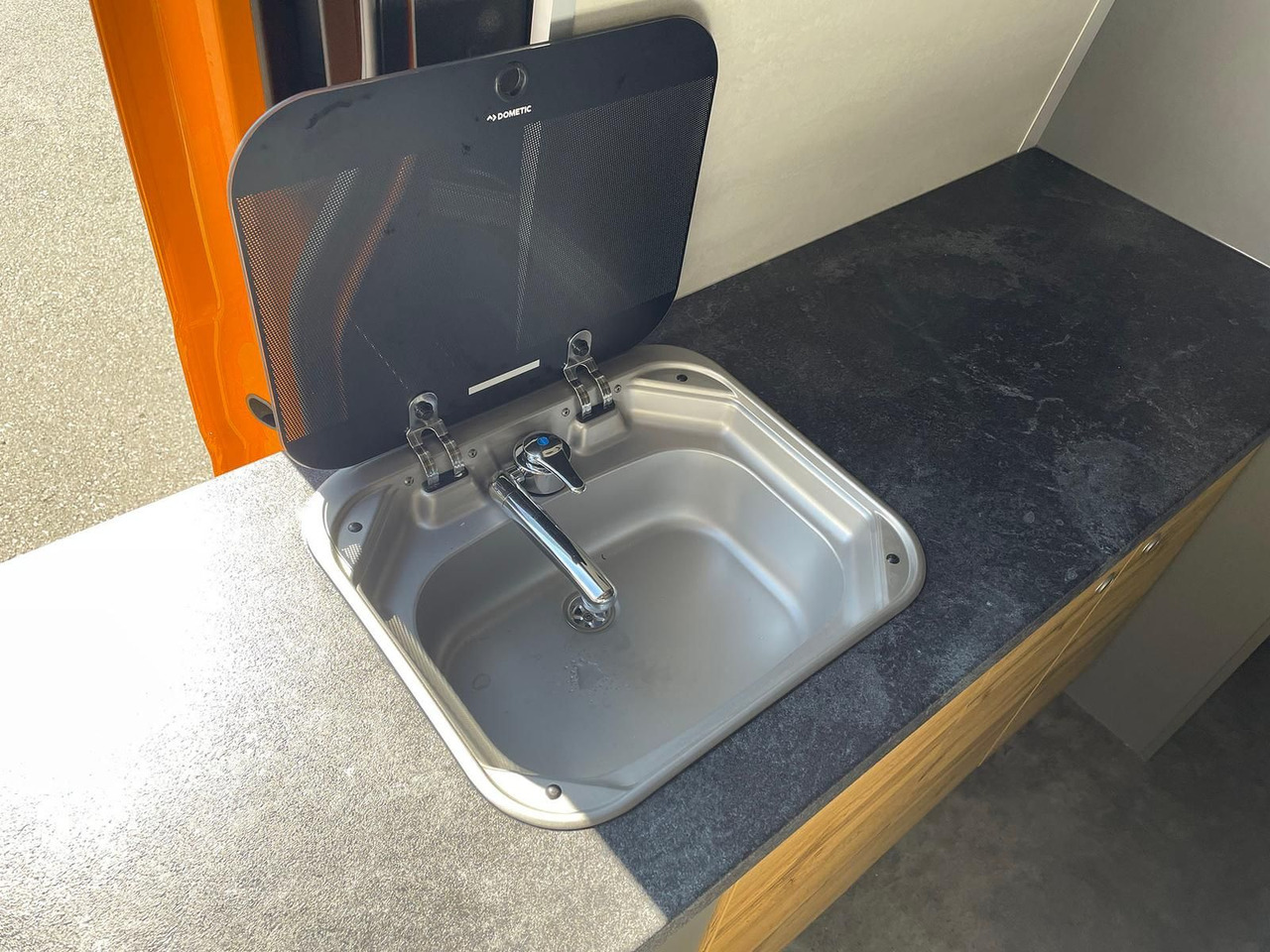 Véhicule utilitaire MAN TGE 3.180 L3H3 Individual S BF3+ BEGLEITFAHRZEUG: photos 34