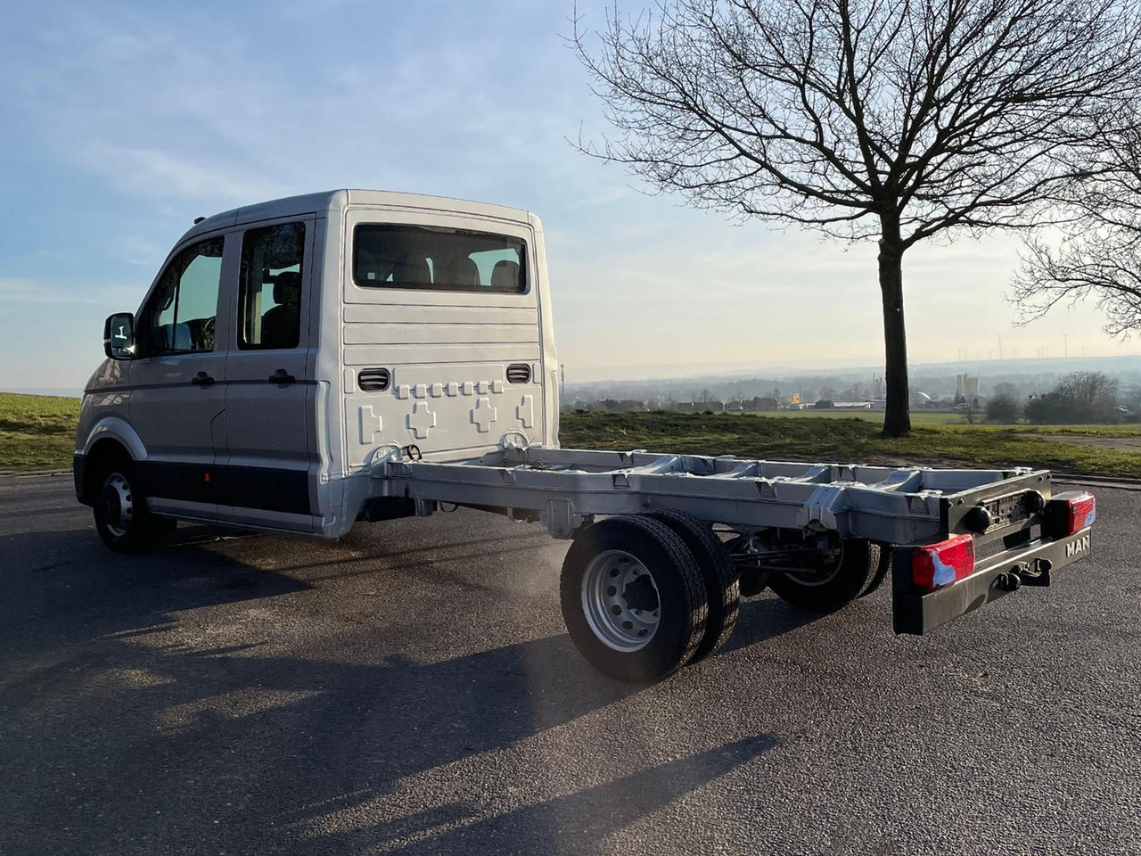 Véhicule utilitaire, Utilitaire double cabine MAN TGE 5.160 Fahrgestell DOKA L4 AHK SITZHZ LED DAB: photos 8